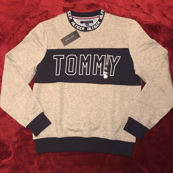 Tommy Hilfiger Other - Tommy Hilfiger Sweater